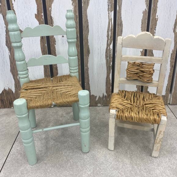 Vintage Little Decorative/ Doll Ladder back Chairs Wicker & Rattan White Green - Picture 1 of 11